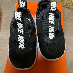 Nike toddler shoes